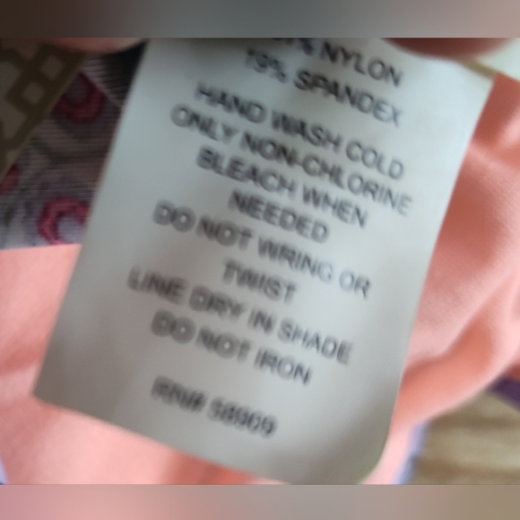 Swim top tankini Summer Sale 🌼 - Picture 2 of 5